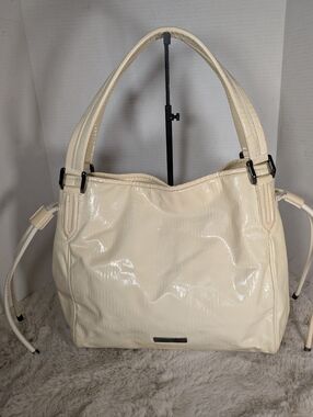 Burberry Bridle patent Leather Tote